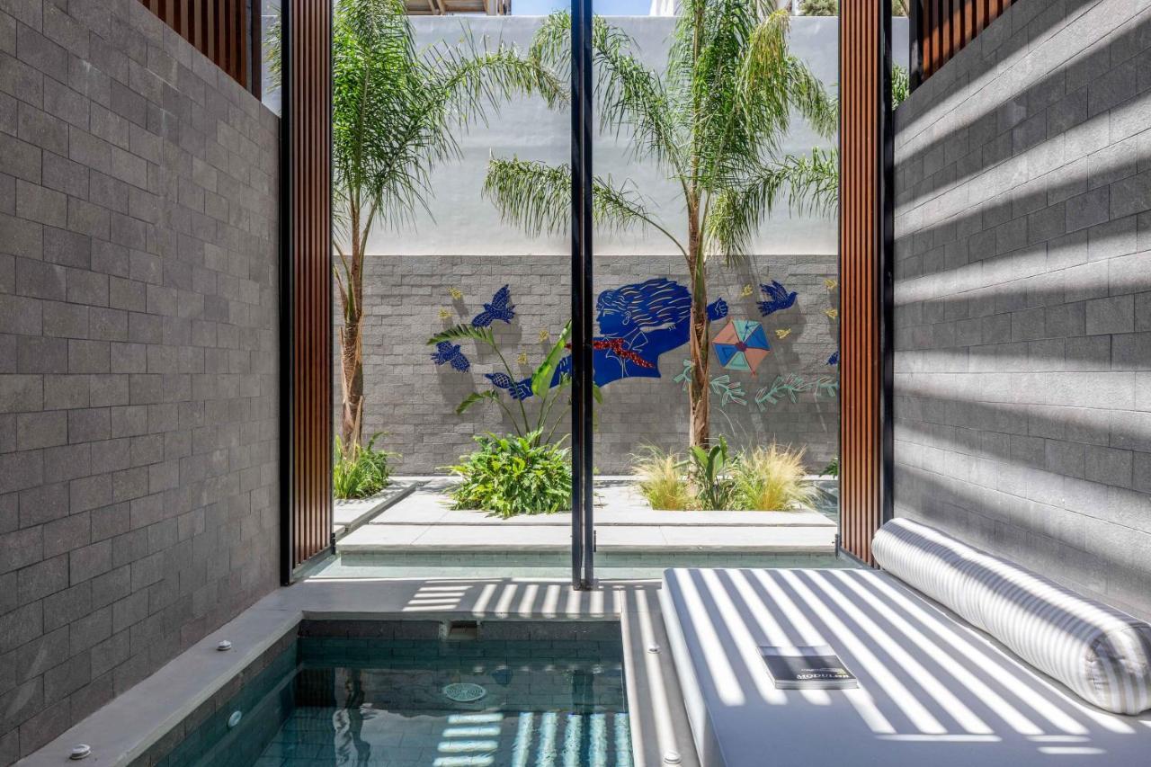 Hotel The Newel Psychiko Athen Exterior foto The pool at the house