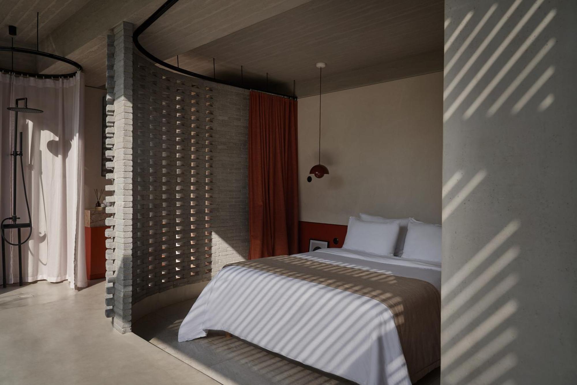Hotel The Newel Psychiko Athen Exterior foto A bedroom at the hotel