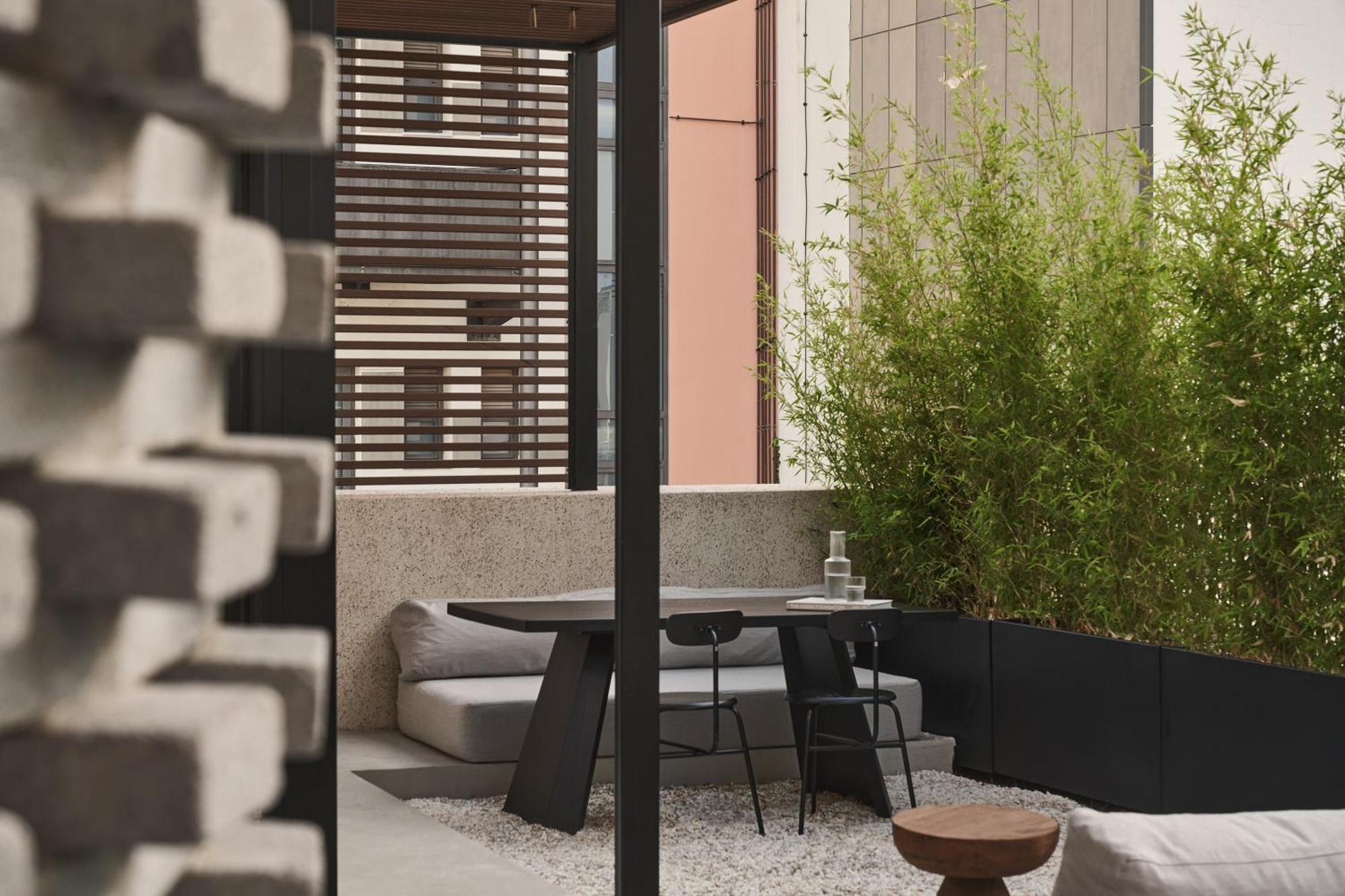 Hotel The Newel Psychiko Athen Exterior foto The interior of the house
