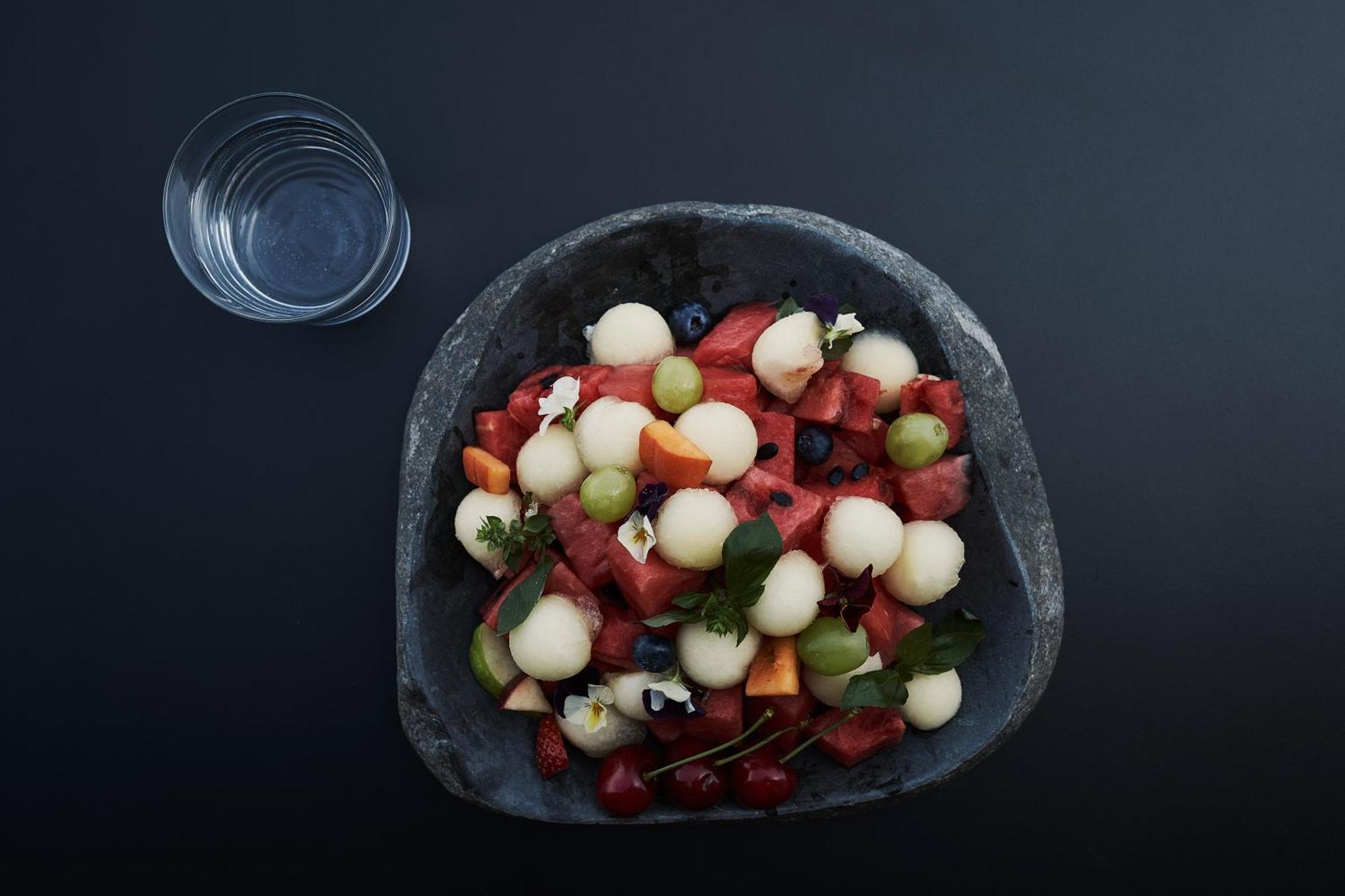 Hotel The Newel Psychiko Athen Exterior foto Fruit salad